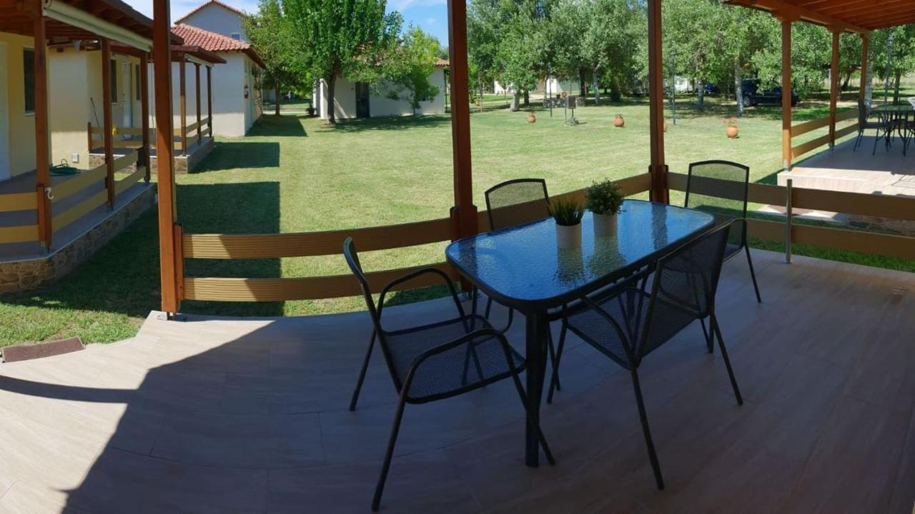 Camping Linaraki Apartments & Bungalows Sykia Dış mekan fotoğraf