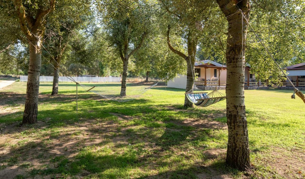 Camping Linaraki Apartments & Bungalows Sykia Dış mekan fotoğraf